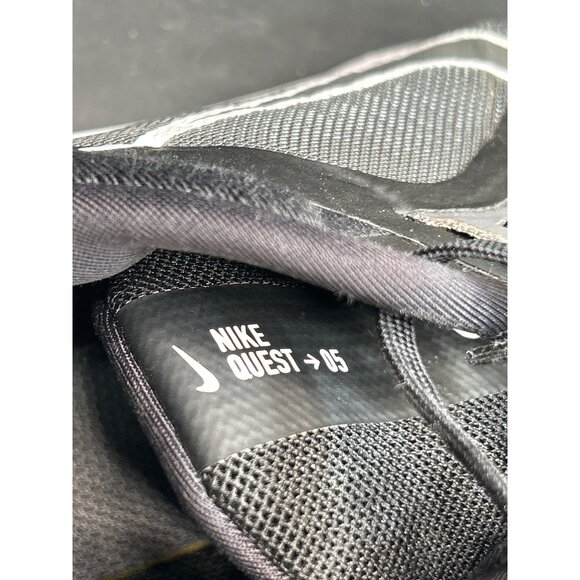 Nike Womens Quest 5 Black/Iron Grey Running Shoes Size 7 DD9291-001 - Picture 10 of 10